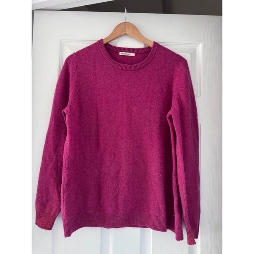 Woolovers Womens Fucsia Long Sleeve Sweater Gorpcore Casual Cozy